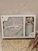 Set Cadeau Bébé Personnalisé – Couverture & Doudou Brodés – Image 8