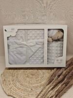 Set Cadeau Bébé Personnalisé – Couverture & Doudou Brodés – Image 7