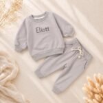 Ensemble pull et pantalon bébé brodé prénom, cadeau naissance baptême, tenue coton doux personnalisée – Image 8